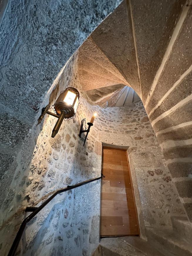 Chateau De La Borde A Ussel, Centre-Ville, Proche Autoroute A89 于塞勒 外观 照片