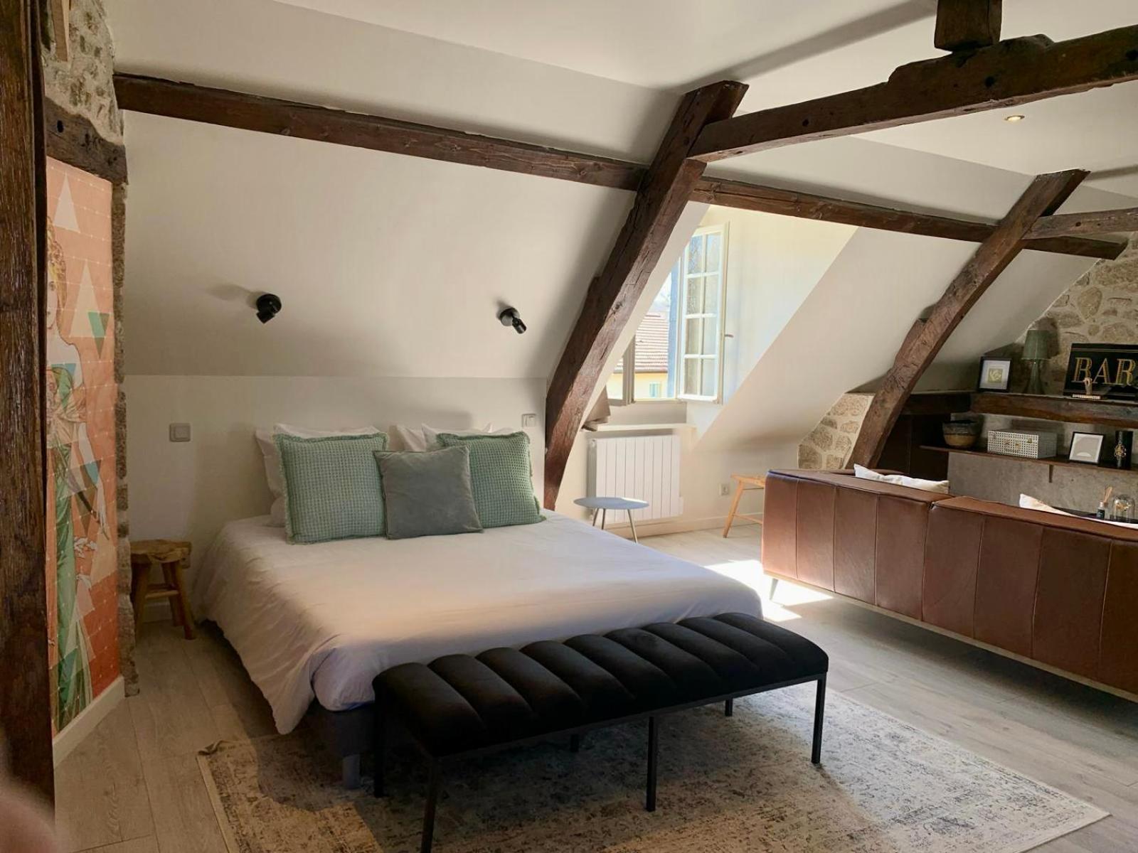 Chateau De La Borde A Ussel, Centre-Ville, Proche Autoroute A89 于塞勒 外观 照片